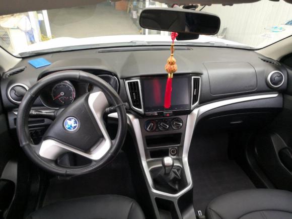 [南通·苏F] 二手启辰启辰T702015款 1.6L 手动睿行版