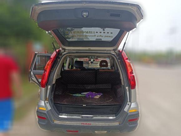 [武汉·桂A] 二手东风风度东风风度MX62016款 2.0L 手动两驱领航版