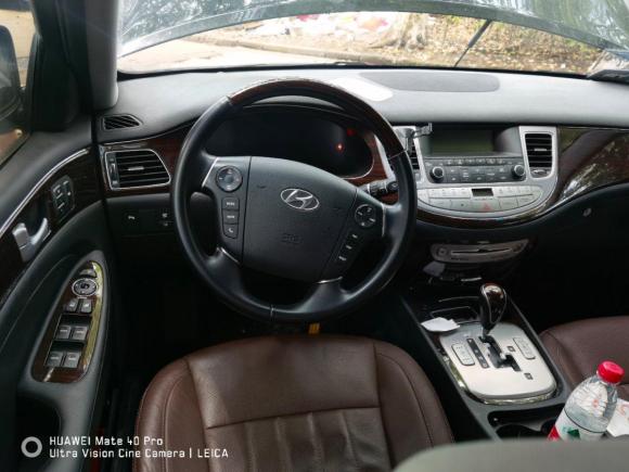 [上海·鄂A] 二手现代劳恩斯2012款 3.0L GDI豪华版