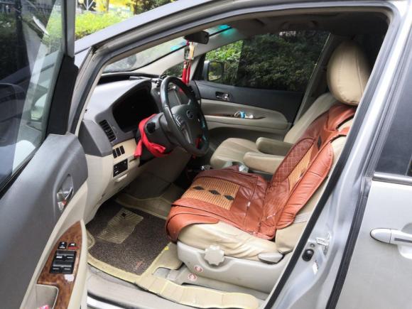 [成都·川L] 二手比亚迪比亚迪M62013款 2.0L 手动舒适型