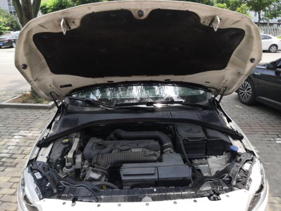 [嘉兴·浙F] 二手沃尔沃沃尔沃V602014款 T5 智逸版