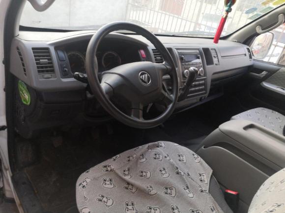 [西安·陕A] 二手福田风景G92016款 2.4L商运版长轴4G69