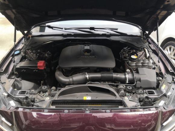 [成都·川A] 二手捷豹捷豹XFL2017款 XFL 2.0T 200PS 豪华版