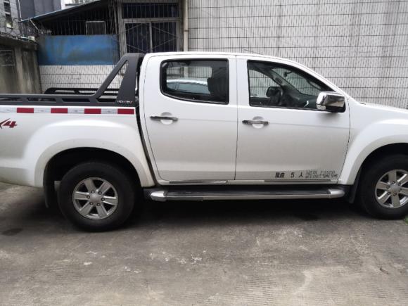 [成都·川A] 二手五十铃D-MAX2015款 2.5T四驱自动超豪华型4JK1