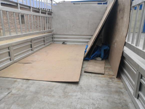 [佛山·粤E] 二手长安跨越跨越王X52018款 1.5L PLUS中配型单排后双轮标准货箱DK15C