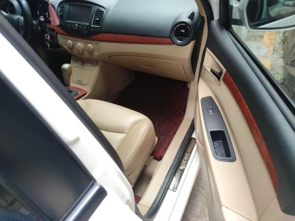 [广州·粤A] 二手荣威荣威3502012款 1.5L 自动智享超值版