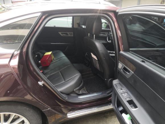 [成都·川A] 二手捷豹捷豹XFL2017款 XFL 2.0T 200PS 豪华版