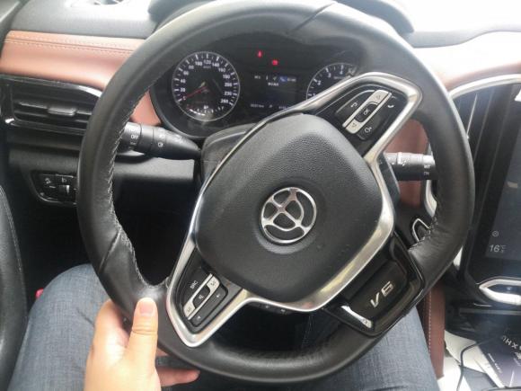 [南京·苏A] 二手中华中华V62018款 1.5T 自动尊贵型