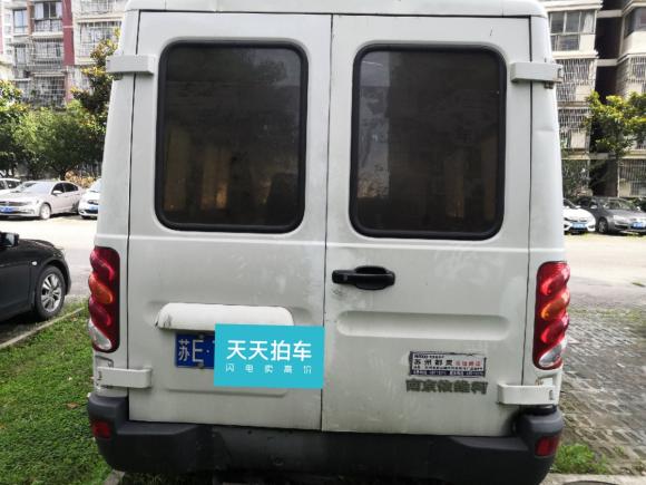 [苏州·苏E] 二手依维柯都灵2009款 2.5T-A32基本型