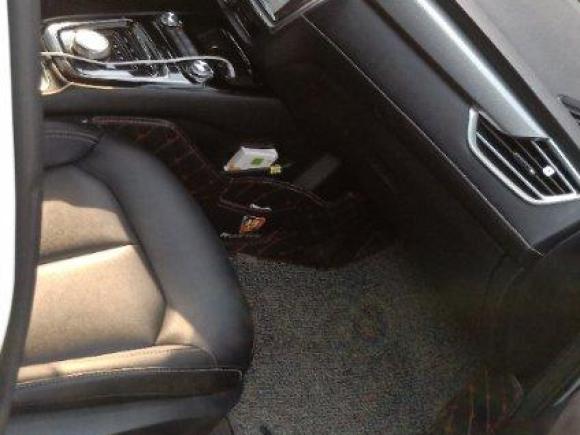 [佛山·粤E] 二手荣威荣威Ei52019款 豪华版