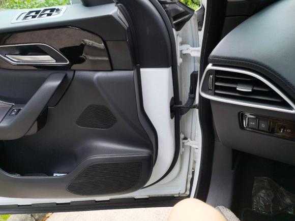 [嘉兴·浙F] 二手捷豹捷豹F-PACE2019款 2.0T 两驱都市尊享版