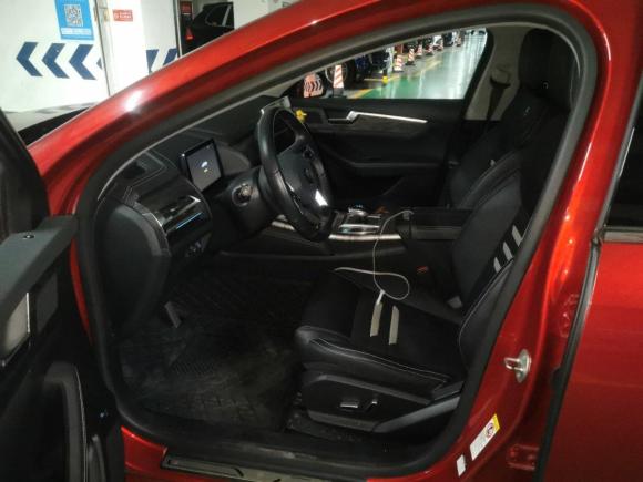 [成都·粤B] 二手比亚迪秦Pro新能源2018款 DM 1.5TI 自动智联锐耀型