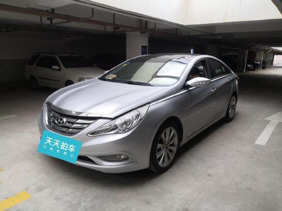 现代索纳塔2011款 2.0L 自动至尊版「上海二手车」「天天拍车」