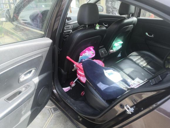 [青岛·鲁B] 二手雷诺风朗2013款 2.0L 豪华版