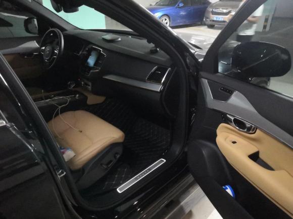 [武汉·鄂A] 二手沃尔沃沃尔沃XC902018款 T5 智逸版 7座