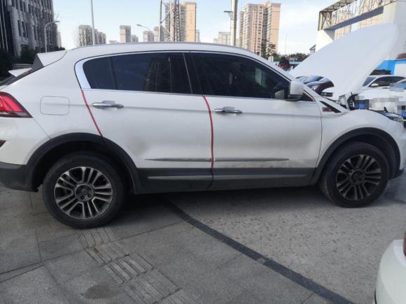 [武汉·鄂A] 二手观致观致52016款 1.6T 自动豪华型