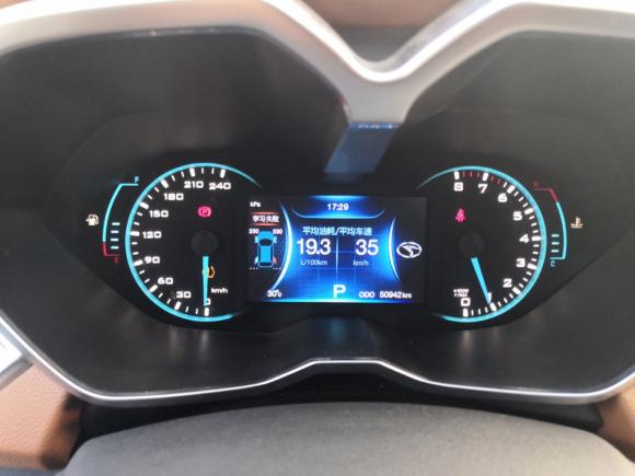 [广州·苏E] 二手东南东南DX72015款 1.5T 自动尊贵型