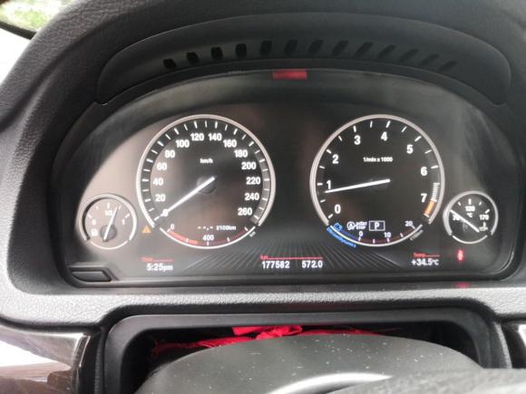 [西安·陕A] 二手宝马宝马5系GT2011款 535i xDrive豪华型