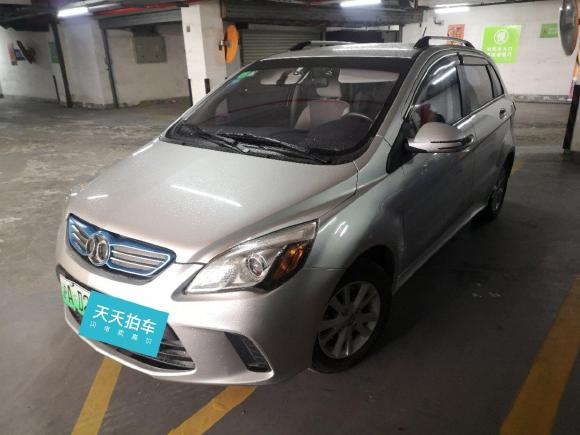[上海·沪A] 二手北汽新能源EV系列                    2015款 EV160 轻快版