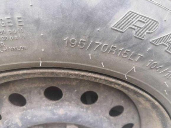 [南京·苏C] 二手金杯金杯海狮2015年产2.0L手动汽油