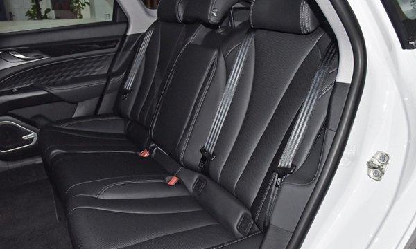 吉利博瑞座椅怎么调节博瑞后排怎么放倒图解