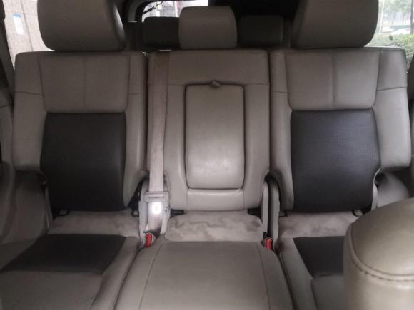[成都·粤B] 二手Jeep指挥官2008款 5.7 HEMI