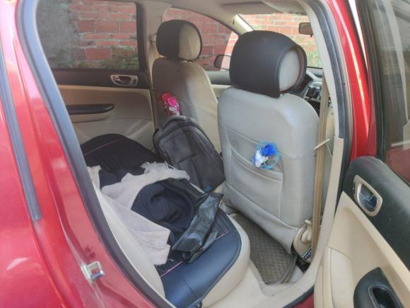 [深圳·豫C] 二手标致标致3072010款 两厢 1.6L 自动舒适版