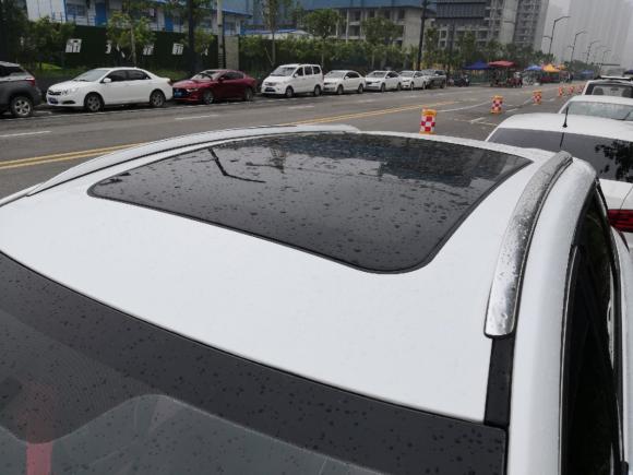 [西安·陕A] 二手一汽SENIA R92018款 1.2T 手动豪华智尚型