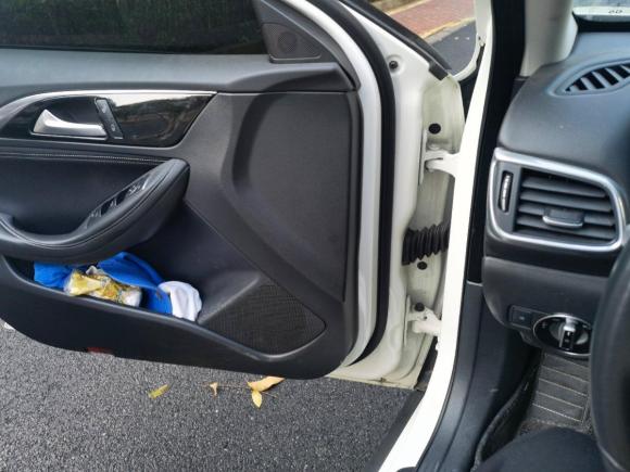 [嘉兴·浙F] 二手英菲尼迪英菲尼迪QX302017款 1.6T 两驱时尚版