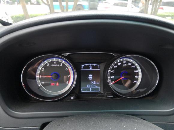 [北京·京A] 二手东风风行风行CM72014款 2.0T 手动尊享型