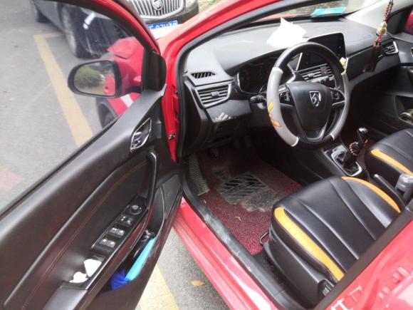 [嘉兴·浙F] 二手宝骏宝骏3102016款 1.2L 手动豪华型