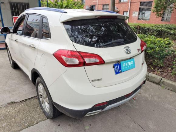 [无锡·皖L] 二手北汽威旺北汽威旺S502016款 1.5T 手动欢动精英型