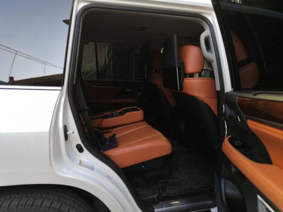 [深圳·粤S] 二手雷克萨斯雷克萨斯LX2017款 570 尊贵豪华版