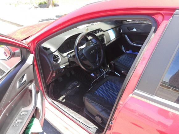 [上海·沪C] 二手奇瑞瑞虎3x2018款 1.5L 手动精英版