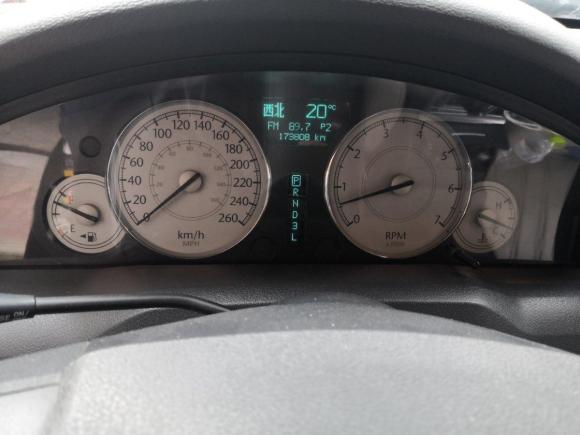 [青岛·鲁U] 二手克莱斯勒克莱斯勒300C2006款 2.7L 豪华版