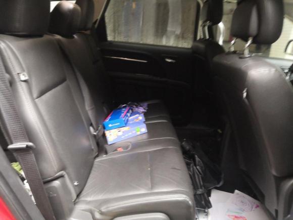 [广州·粤G] 二手道奇酷威2011款 2.7 豪华导航版