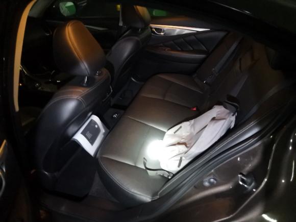 [深圳·粤B] 二手英菲尼迪英菲尼迪Q502014款 3.7L 舒适版