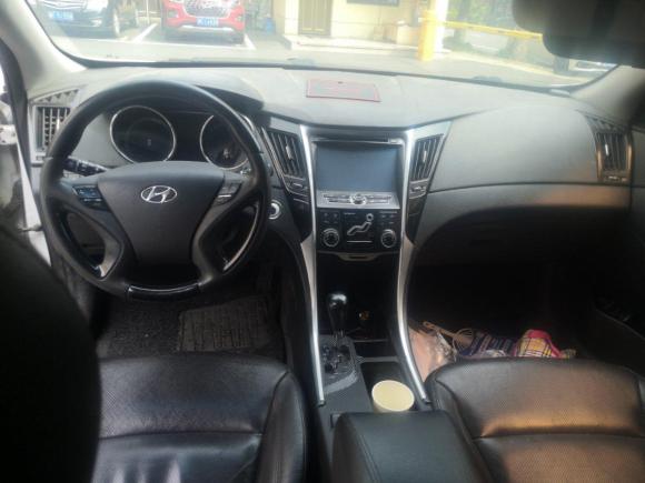 [湖州·浙E] 二手现代索纳塔2011款 2.0L 自动豪华版