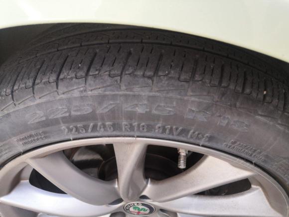 [青岛·鲁B] 二手阿尔法罗密欧Giulia2017款 2.0T 200HP 豪华版