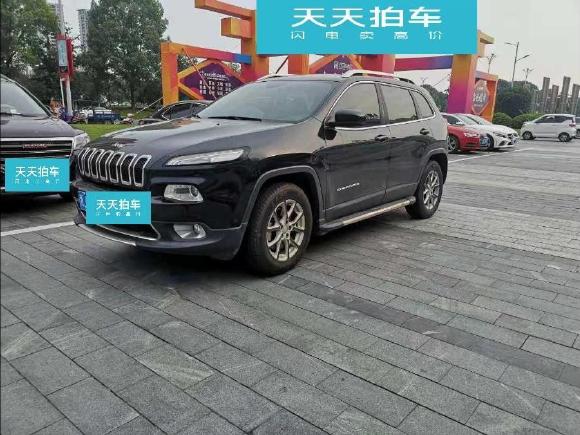[台州·浙J] 二手Jeep自由光2016款 2.4L 专业智能版