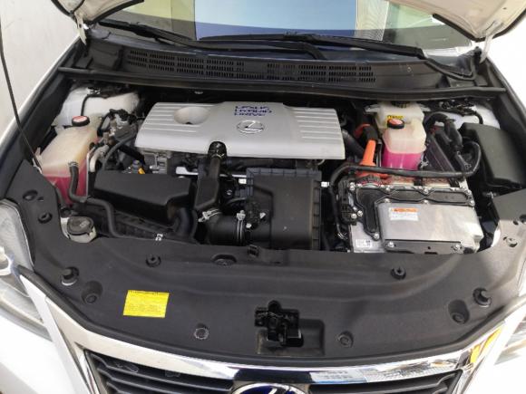 [深圳·粤B] 二手雷克萨斯雷克萨斯CT2014款 CT200h 精英版 单色