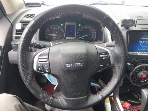 [深圳·粤B] 二手五十铃D-MAX2018款 3.0T四驱自动超豪华型4JJ1-TC HI