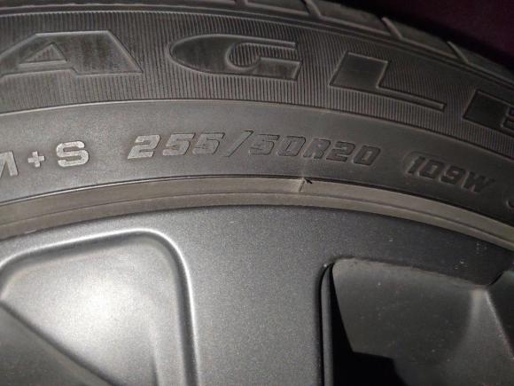 [上海·沪D] 二手路虎揽胜星脉2018款 P380 R-DYNAMIC SE