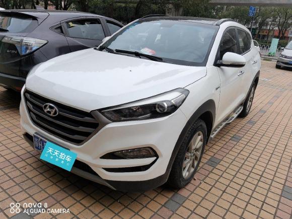 现代途胜2018款 1.6T 双离合两驱15周年特别版「上海二手车」「天天拍车」