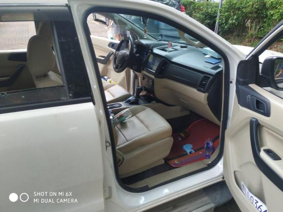 [深圳·晋L] 二手福特撼路者2017款 2.0T 汽油自动四驱菁英版 5座