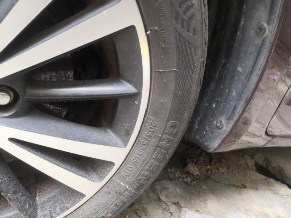 [广州·粤A] 二手海马海马M62017款 1.6L 手动运动智能型