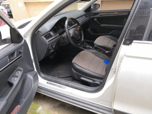 [南京·苏A] 二手大众蔚领2018款 1.5L 自动舒适型