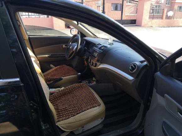 [青岛·鲁B] 二手长安悦翔2012款 三厢 1.5L 手动豪华型