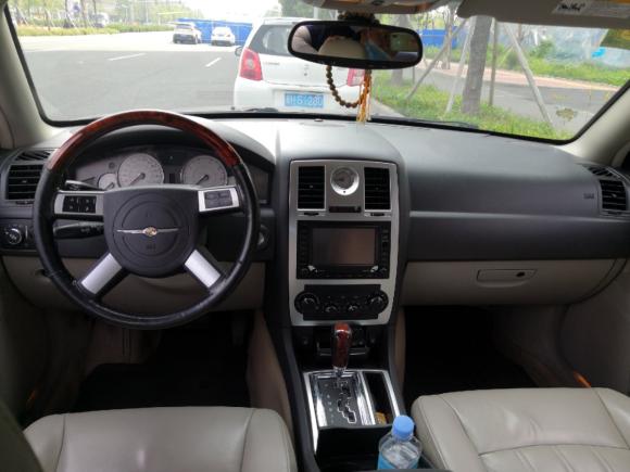 [北京·京L] 二手克莱斯勒克莱斯勒300C2006款 2.7L 豪华版