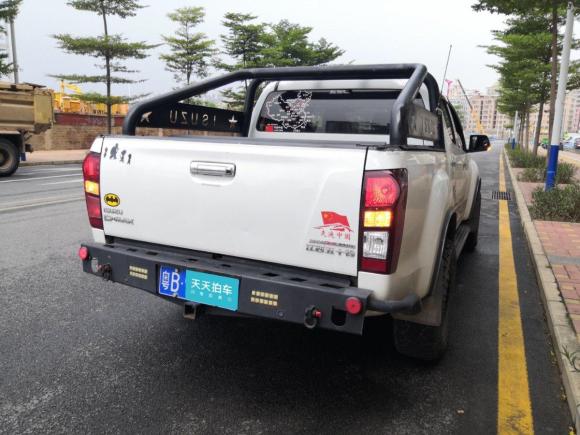 [深圳·粤B] 二手五十铃D-MAX2018款 3.0T四驱自动超豪华型4JJ1-TC HI